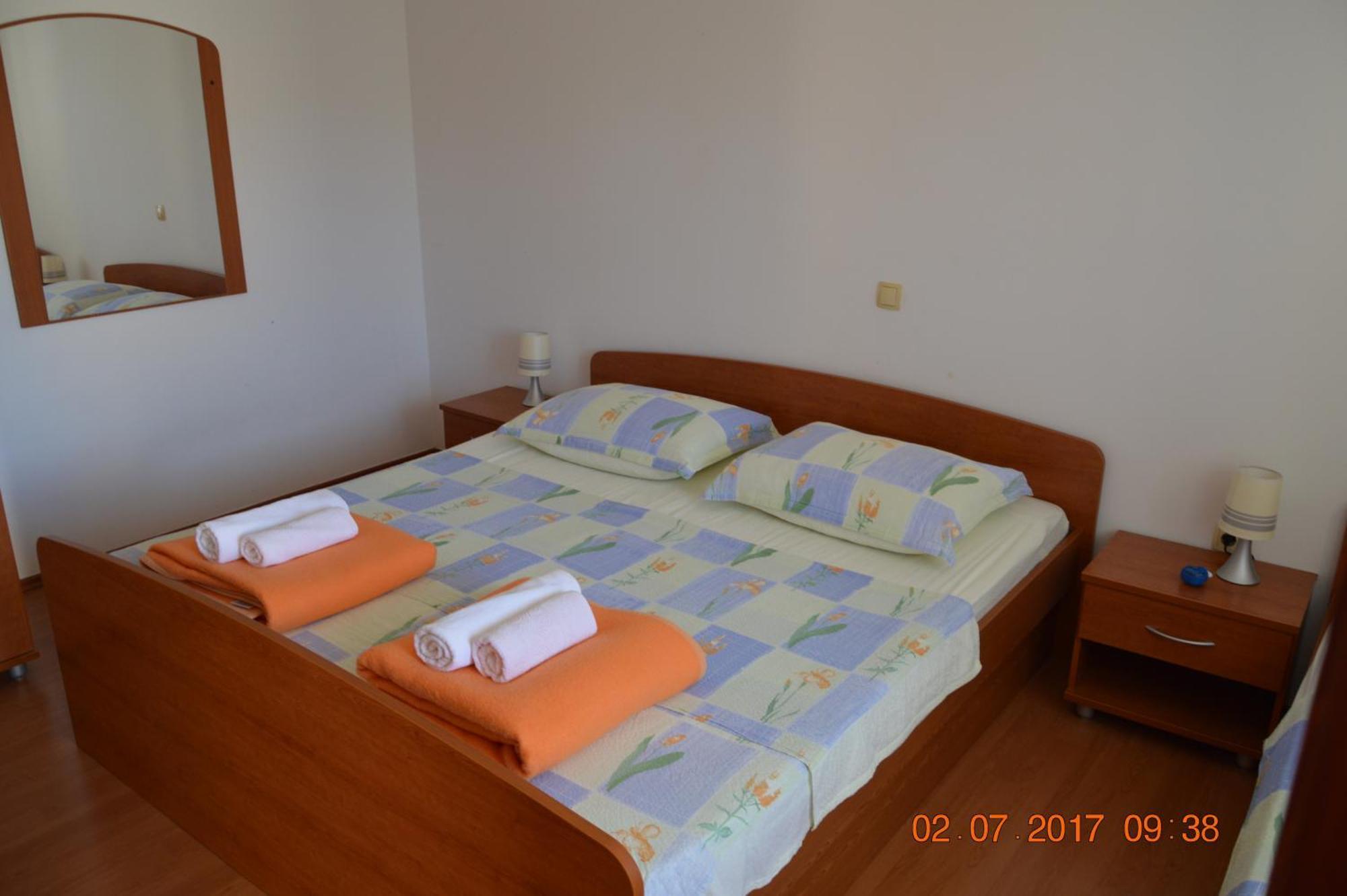Apartments And Rooms By The Sea Jakisnica, Pag - 4160 Lun  Szoba fotó